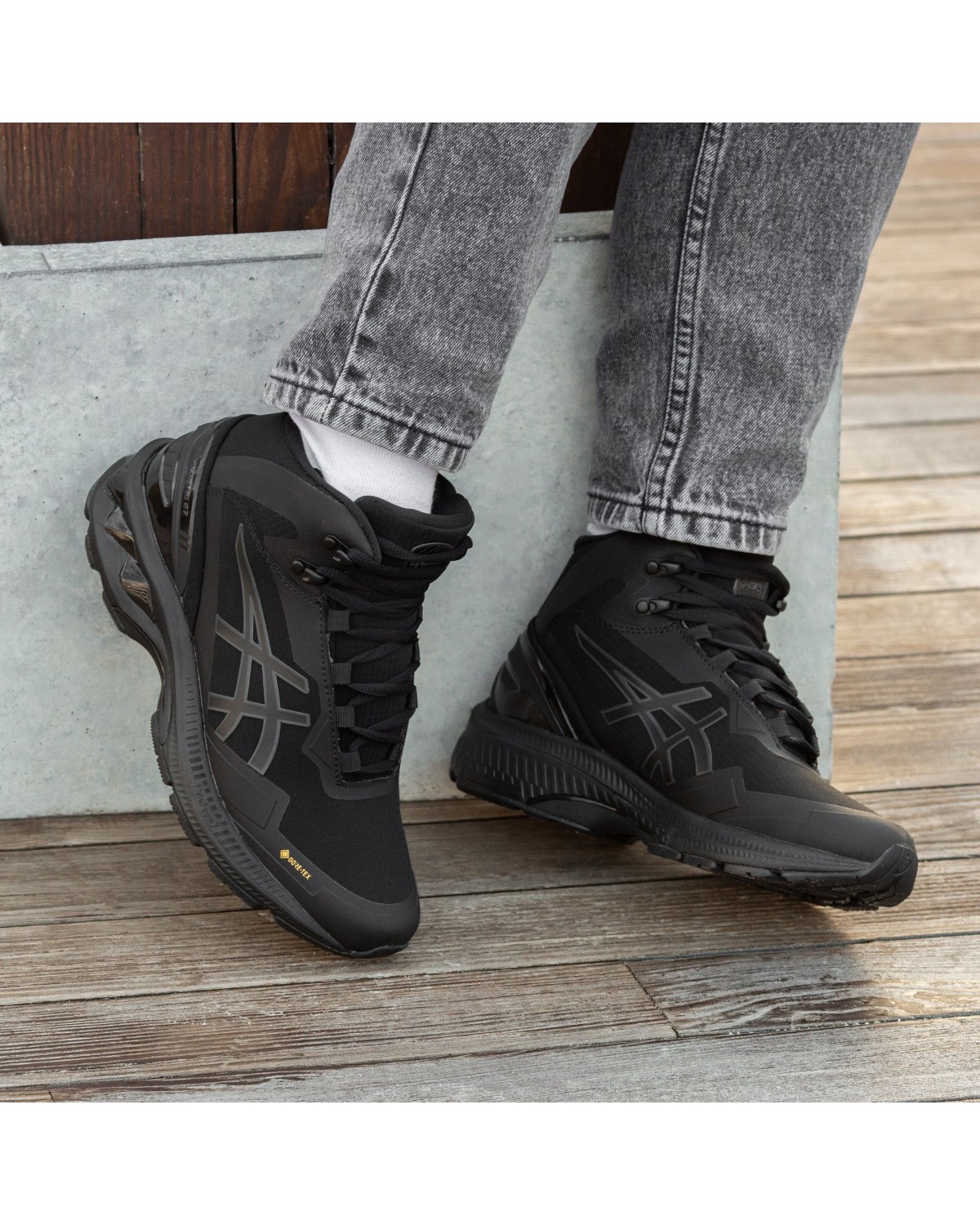 Asics Gel-Kayano 27 Boot  Gore-Tex All Black