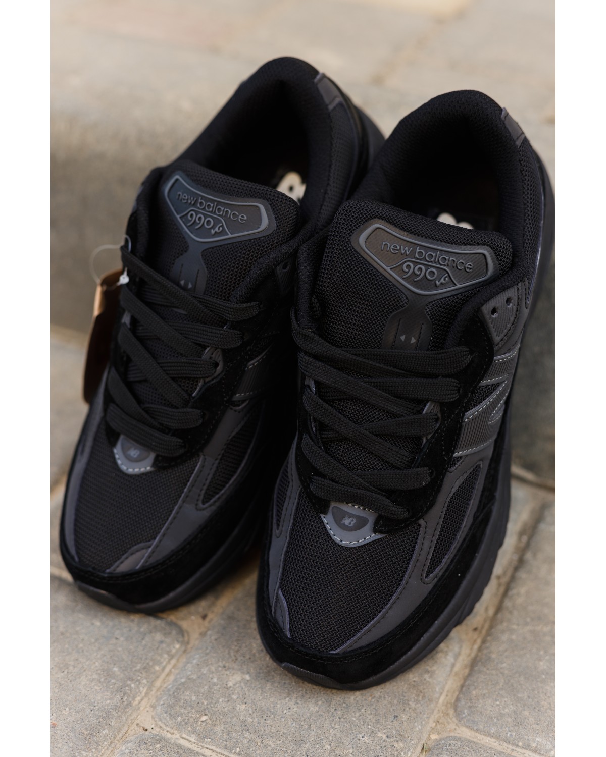 New Balance 990v6 Black