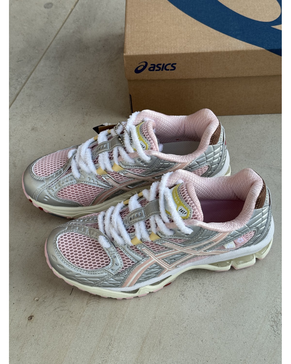 ASICS GEL-NIMBUS  ‘BANANA SPLIT PACK’ 2025