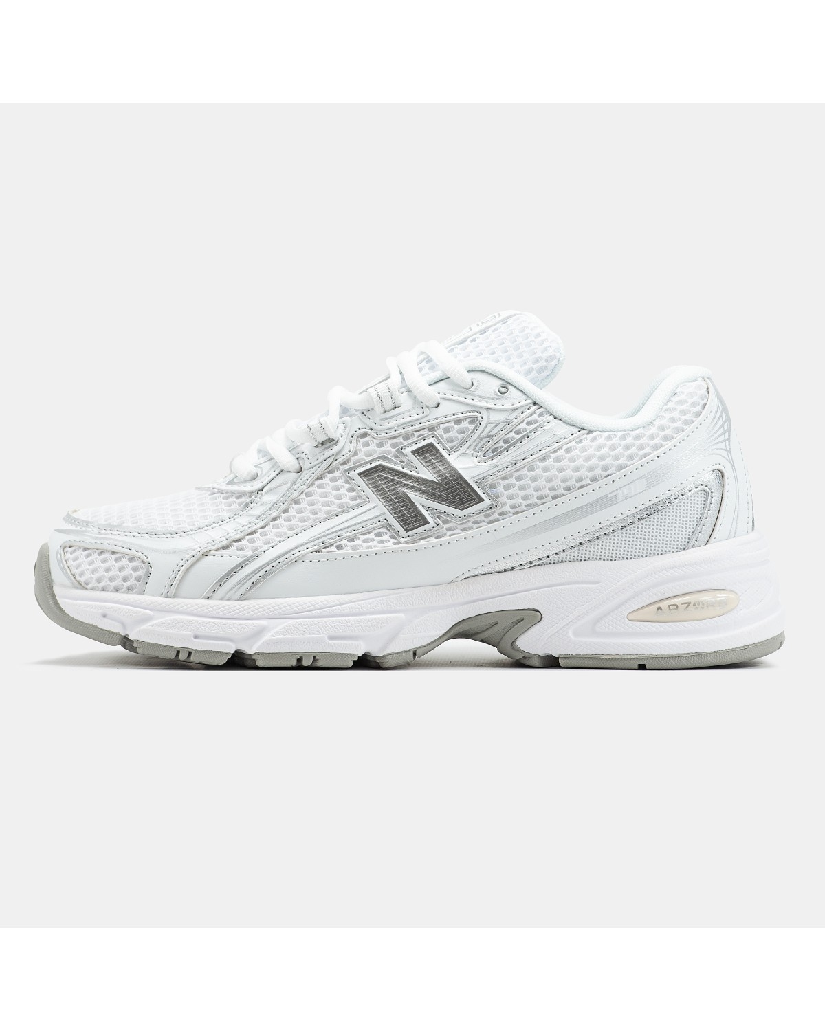 New Balance 740v2