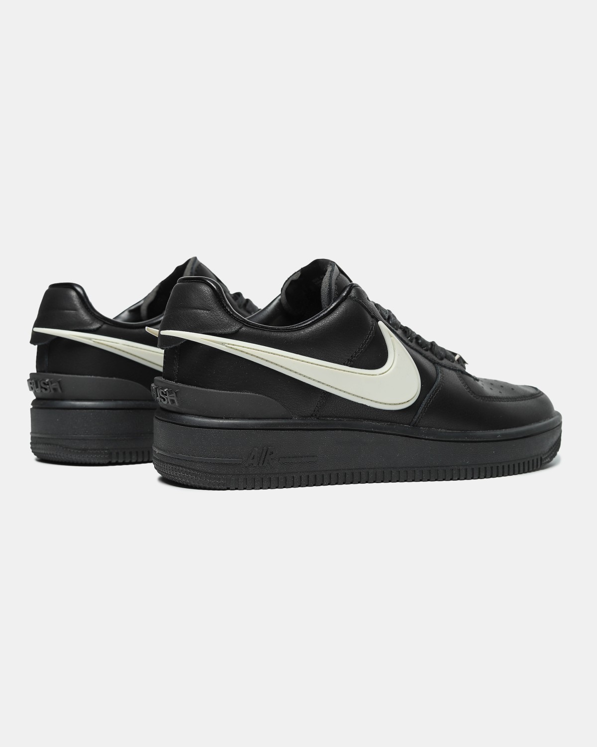 Nike Air Force 1 Low Ambush Black