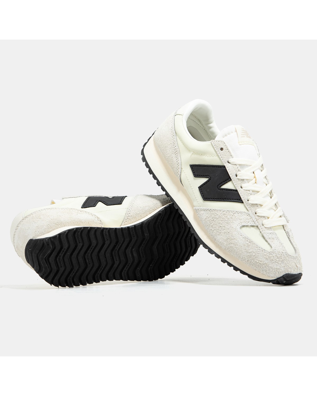 New Balance 471