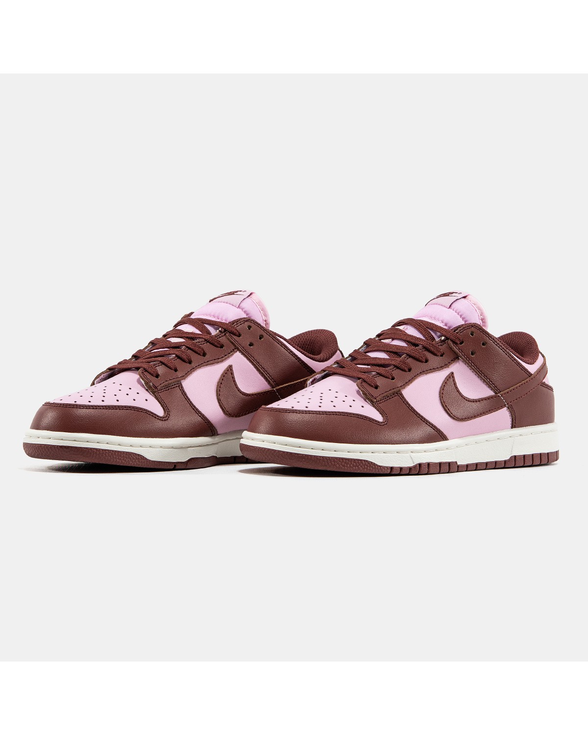 Nike SB Dunk Low
