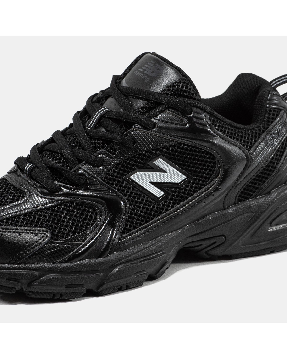 New Balance 530