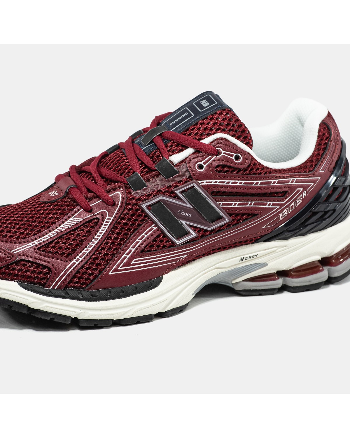 New Balance 1906R