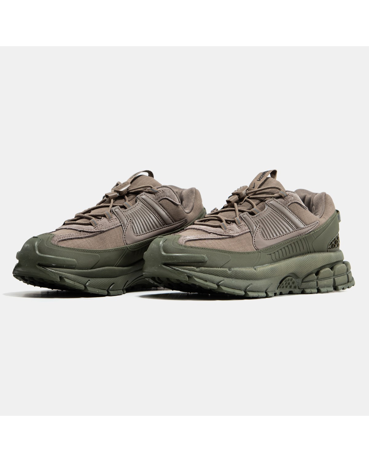 Nike Air Zoom Vomero Roam
