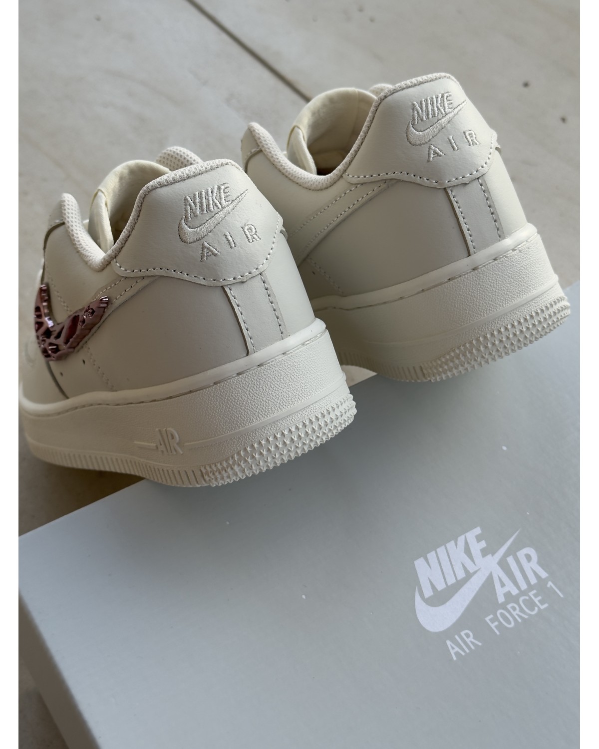 Nike Air Force 1 Low Molten Metal Pink White