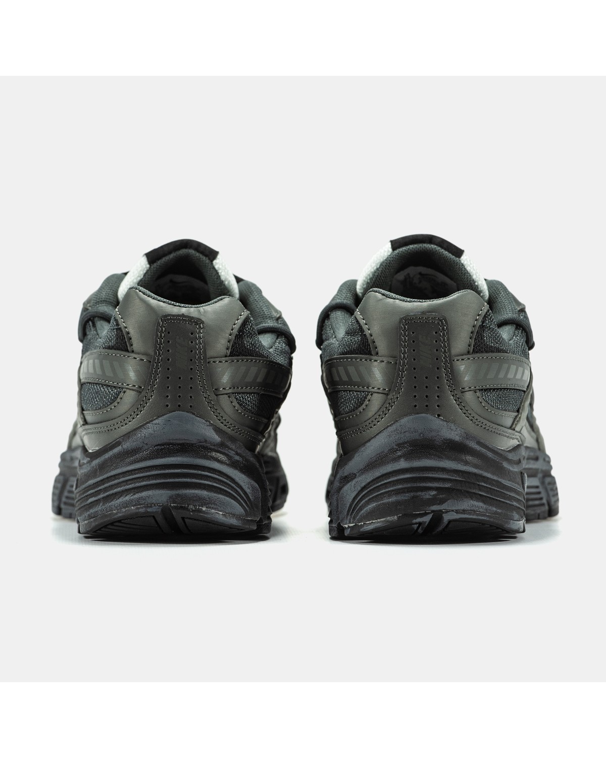 Nike Initiator Nike Initiator