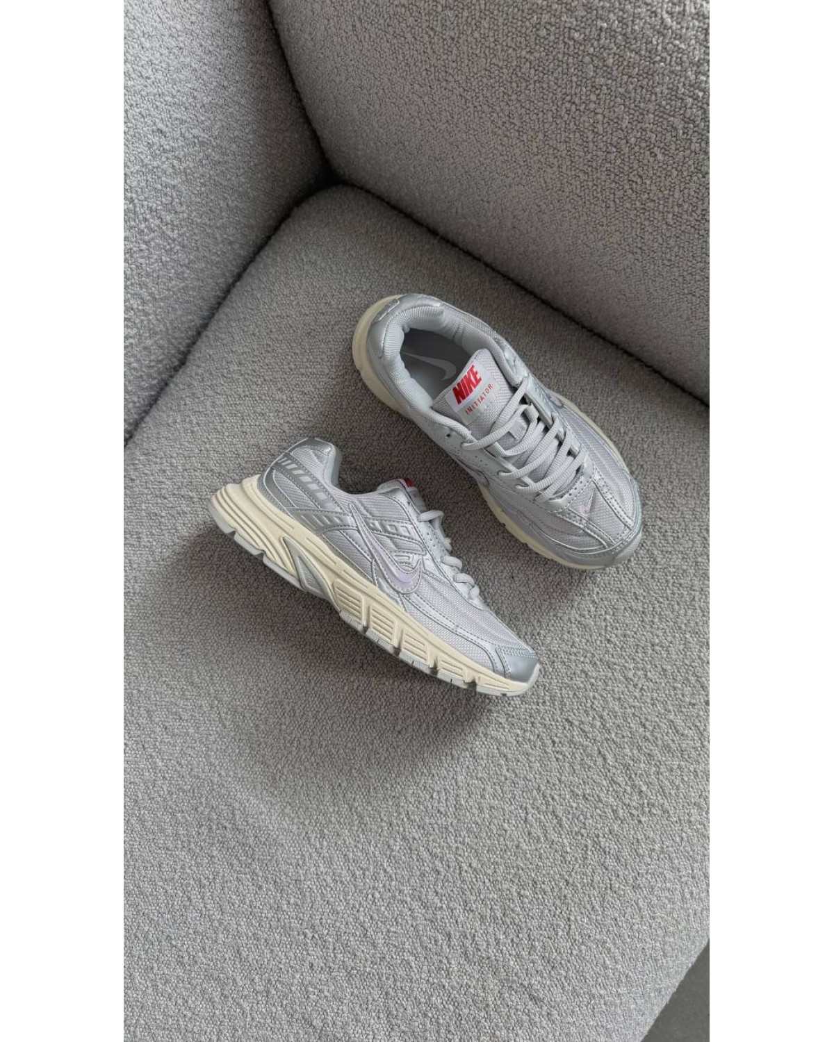Nike Intiator Premium