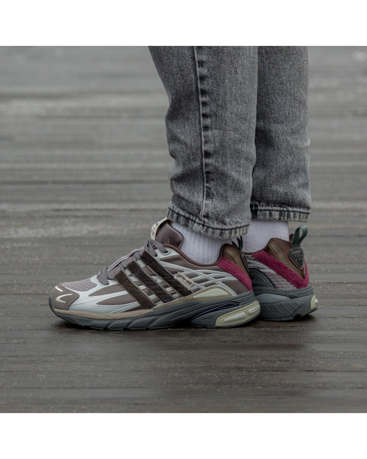 Adidas Adistar Cushion Taupe Metallic Granite