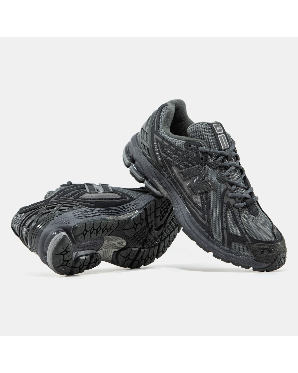 New Balance 1906R Greyscale