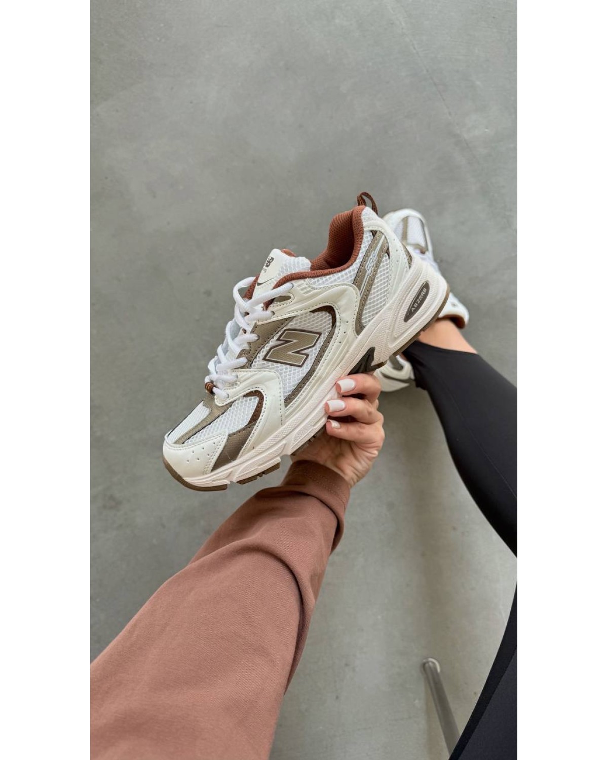 New Balance 530 White Brown Gold