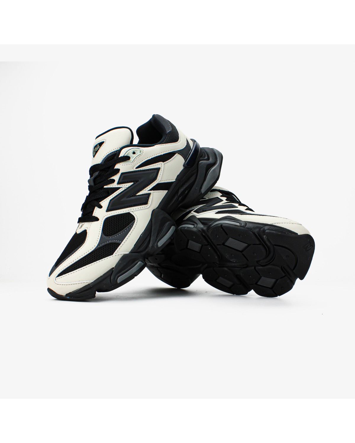 New Balance 9060 Off White Black