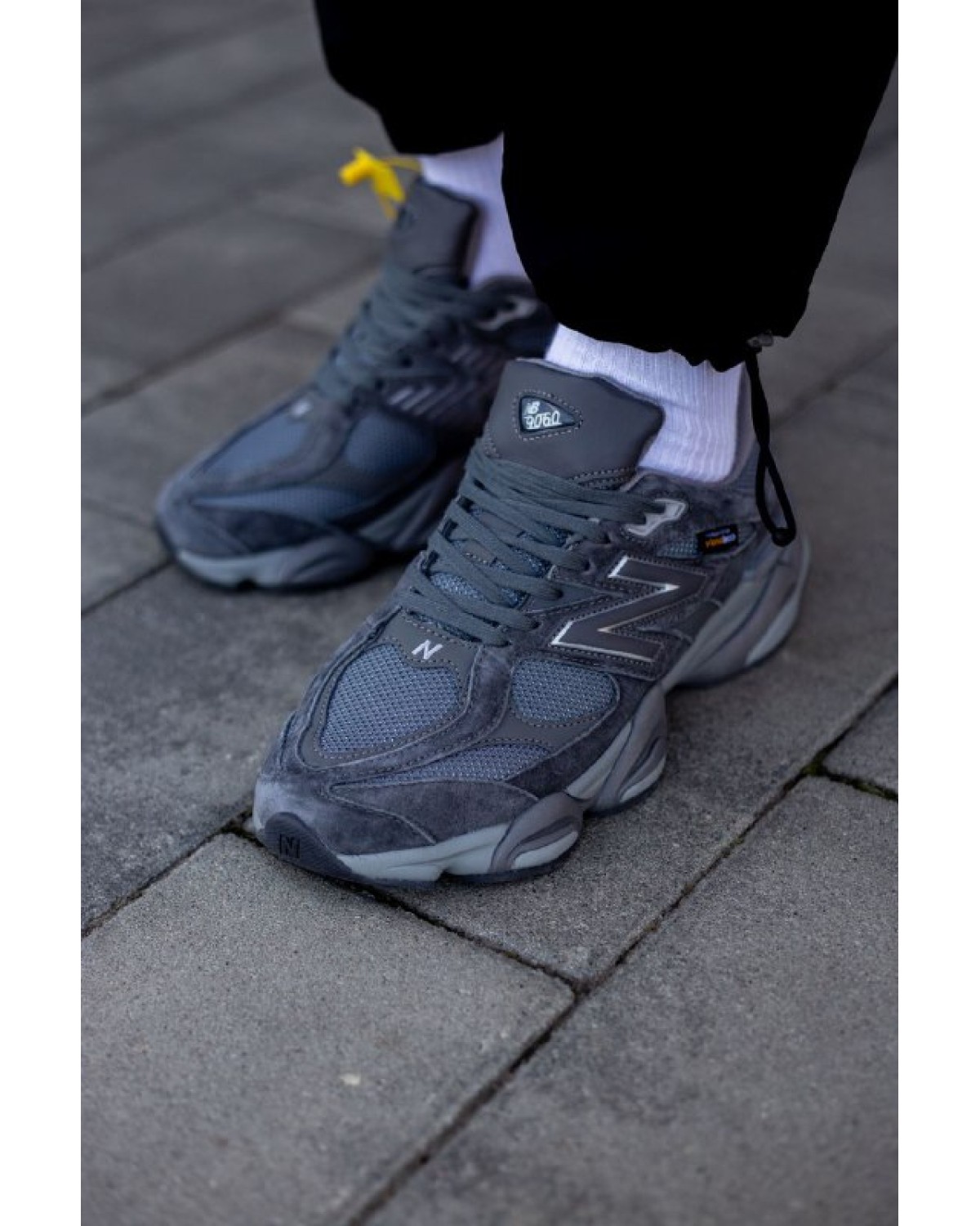 New Balance 9060 Grey