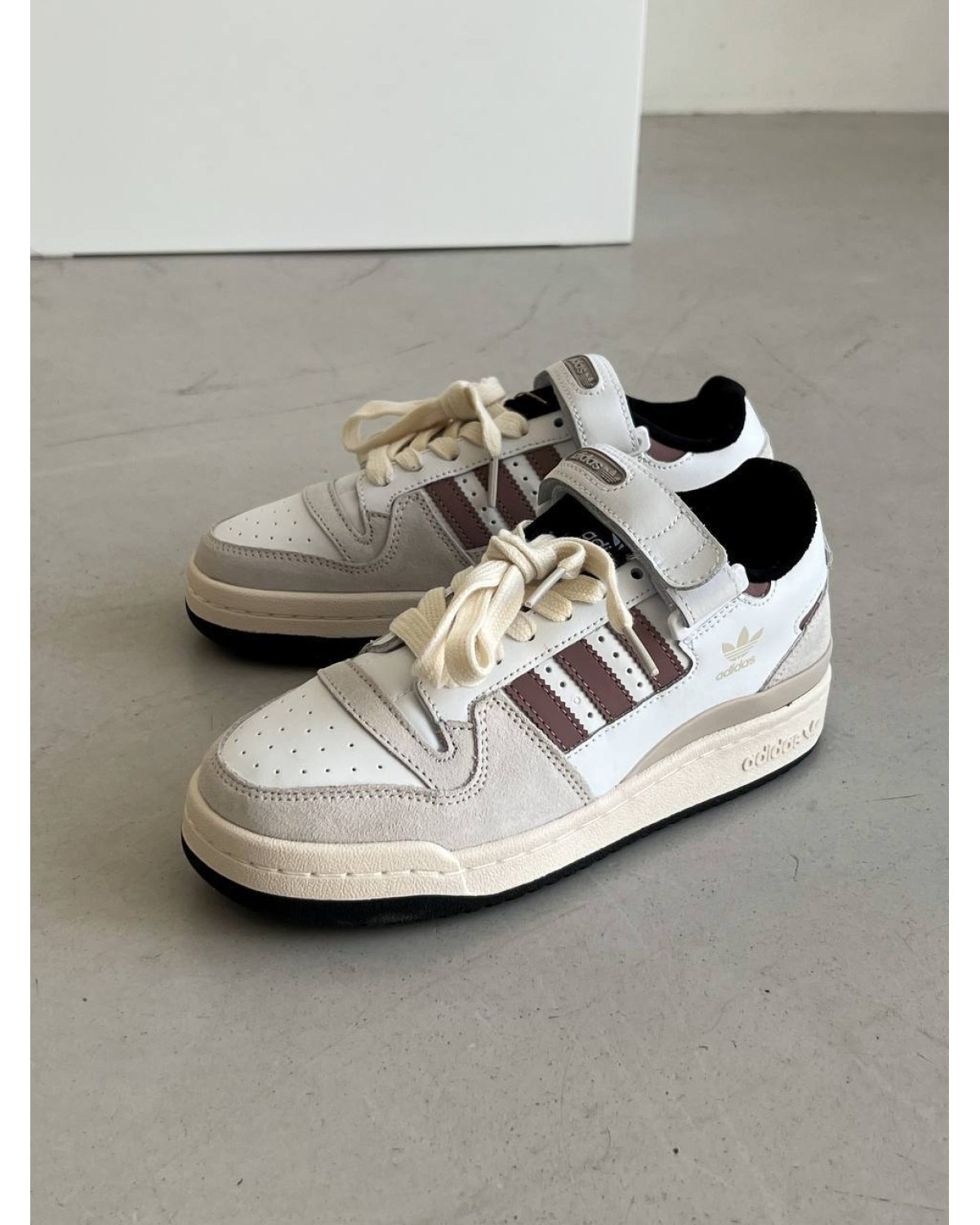 Adidas Forum Low White Brown