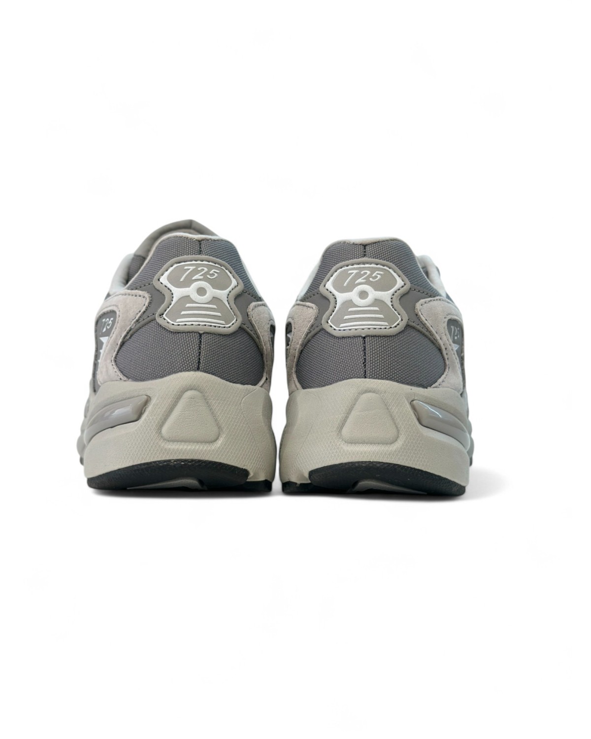 New Balance 725 Grey White