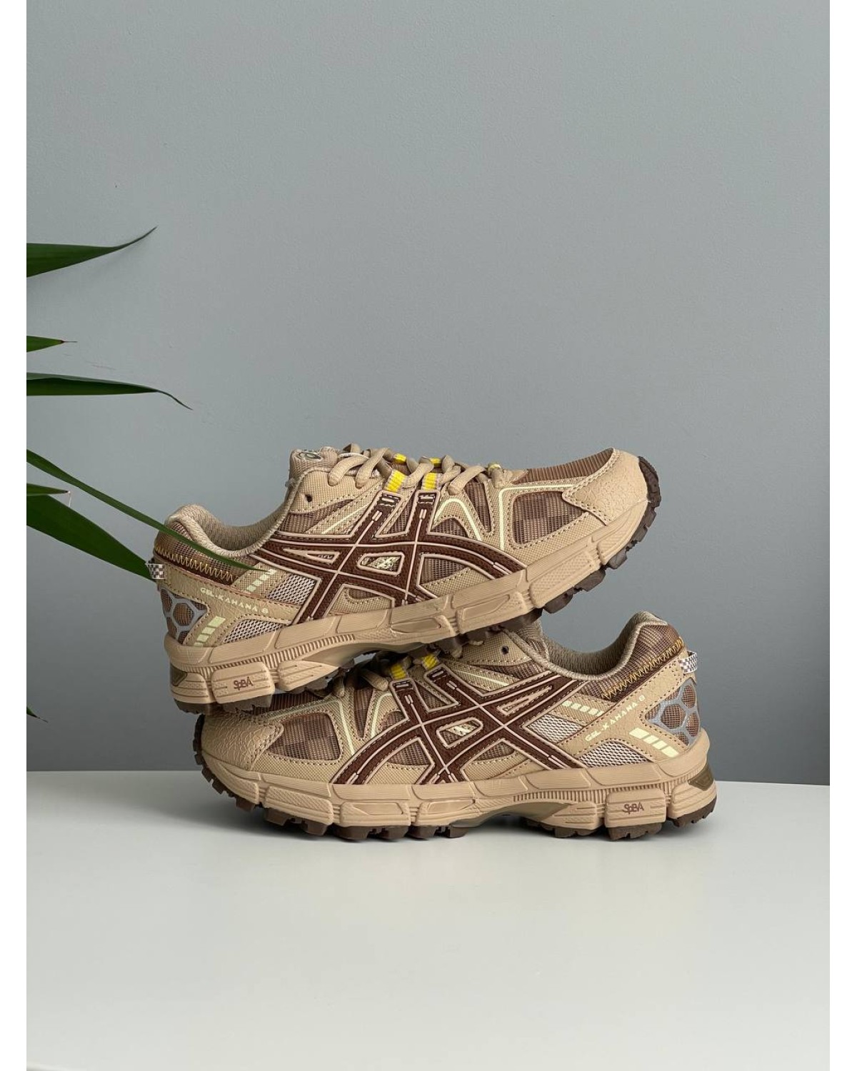 Asics GEL-Kahana 8 Brown Beige