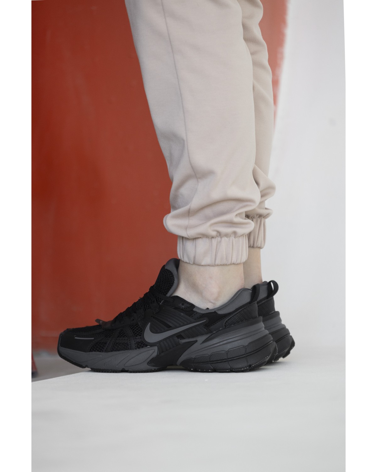 Nike V2K Runtekk Black