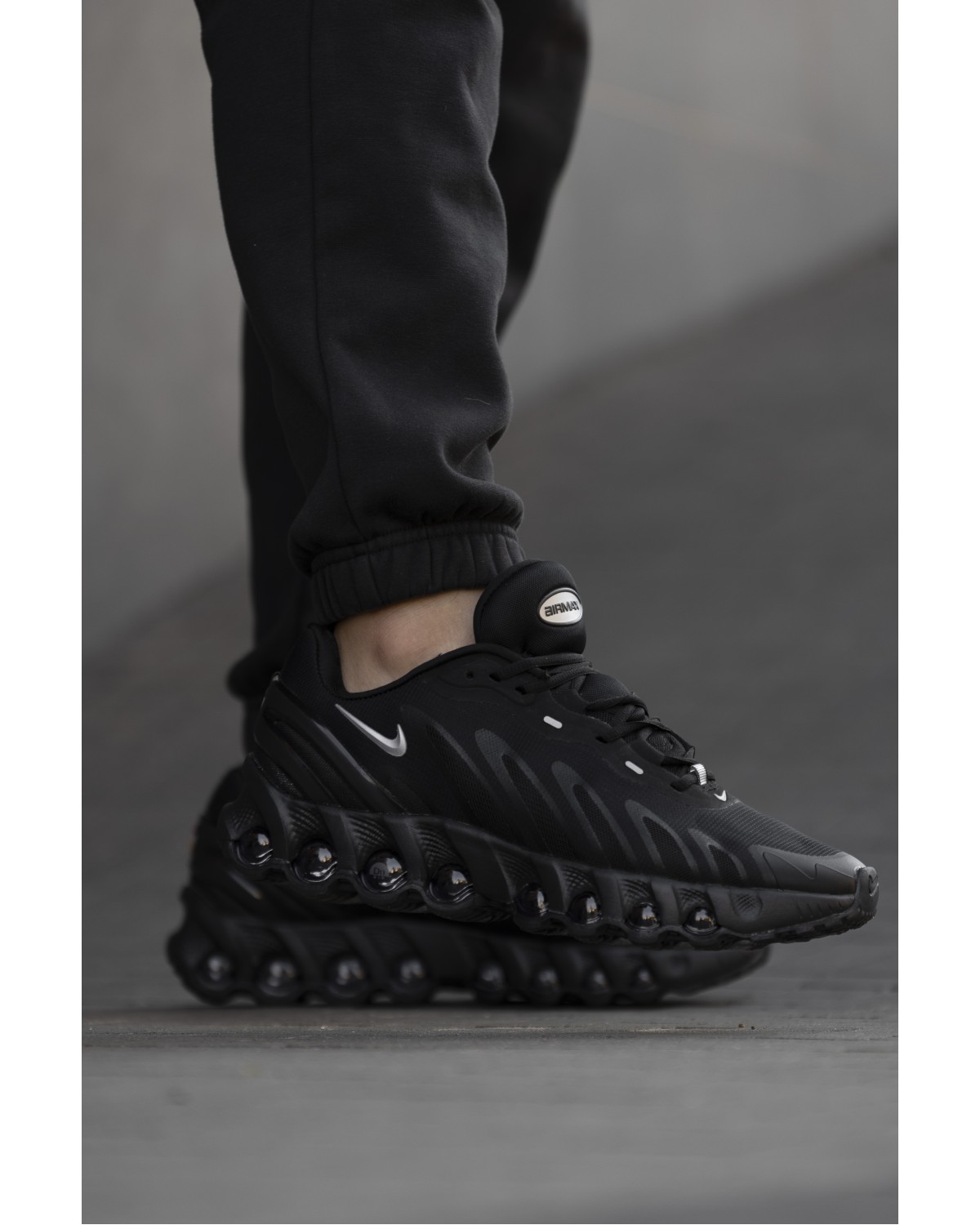 Nike Air Max DN8 Black