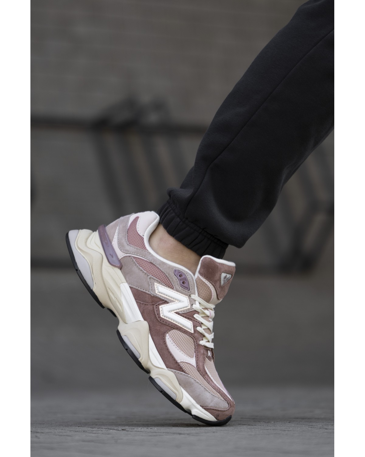 New Balance 9060 Brown Sparrow