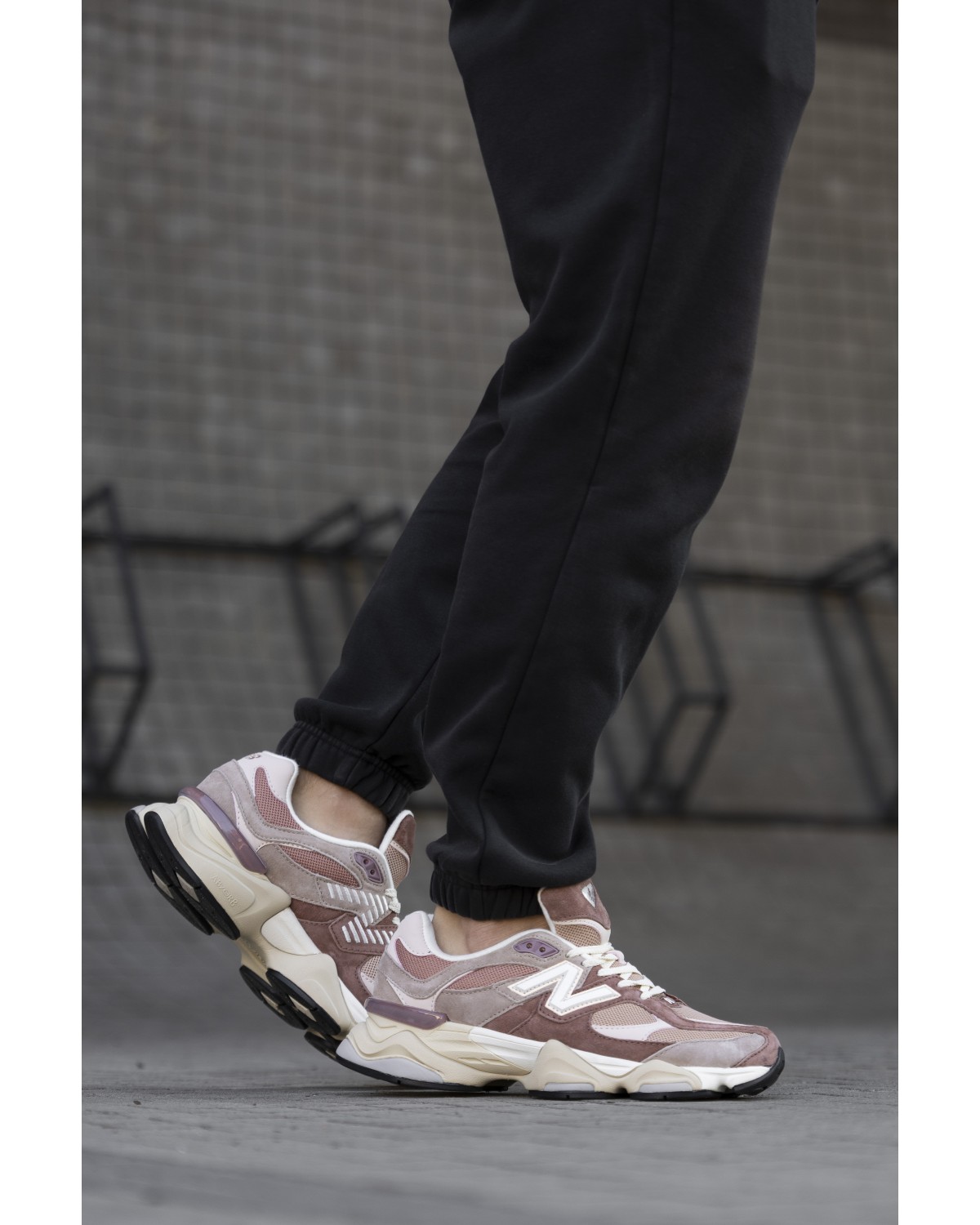 New Balance 9060 Brown Sparrow