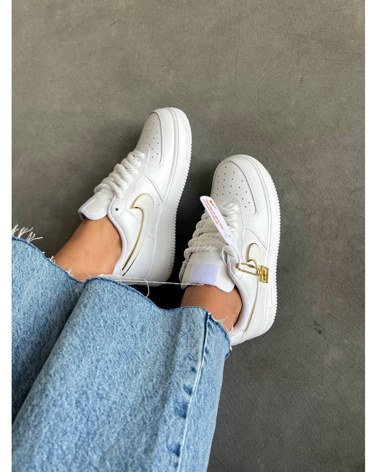 Nike Wmns Air Force  Essential White Gold