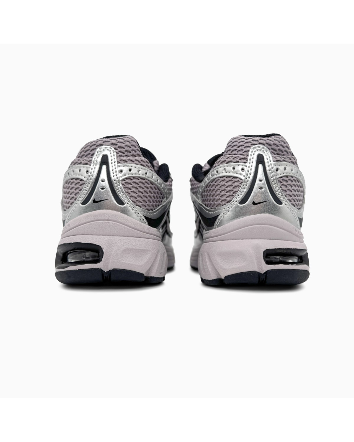 Nike Air Max Moto 2K Nike Air Max Moto 2K