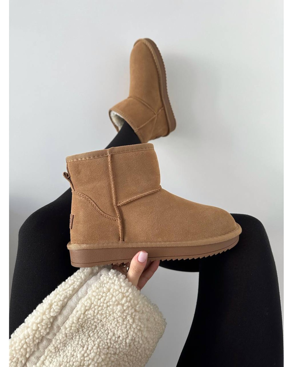 UGG Mini Ginger Suede