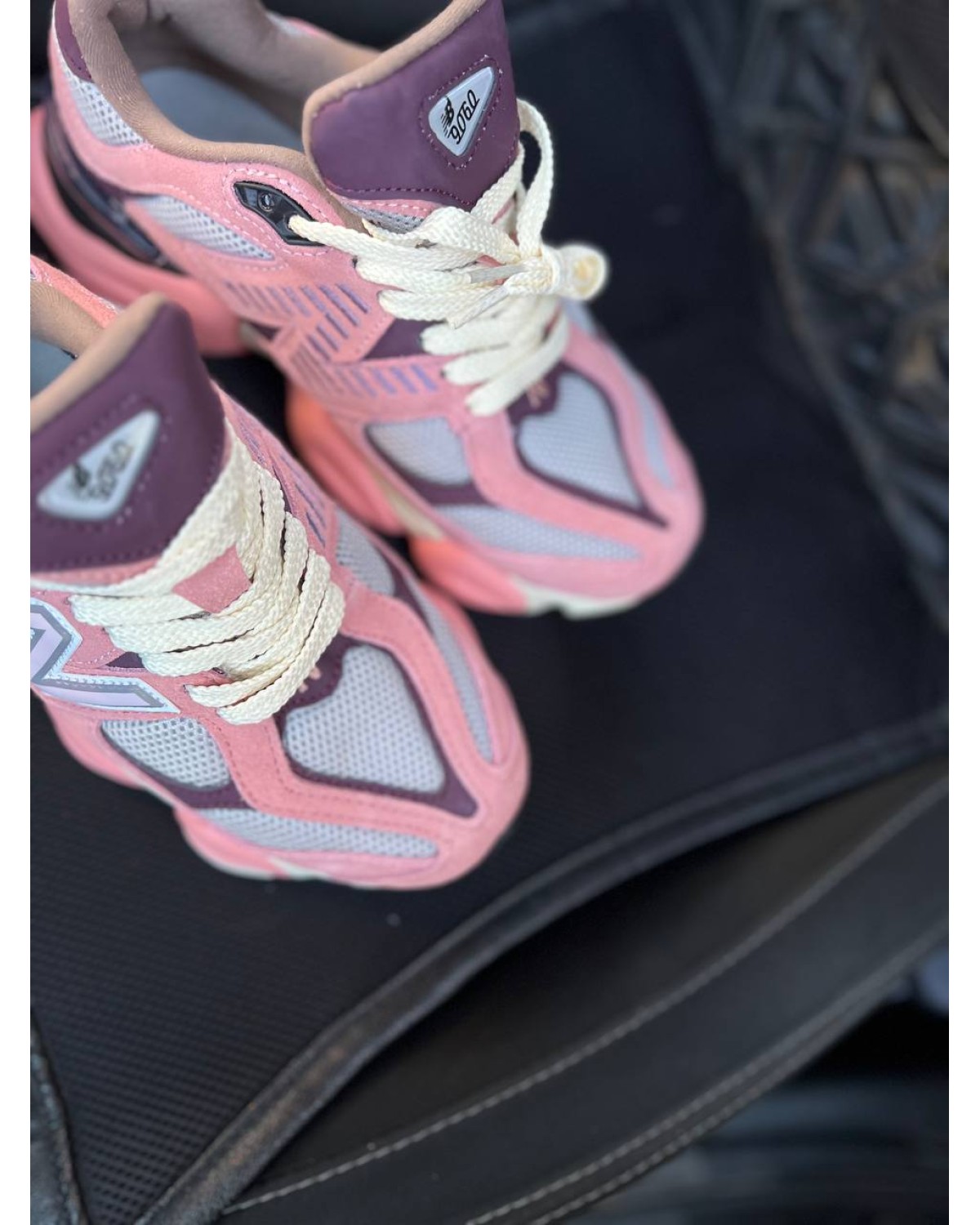 New Balance 9060