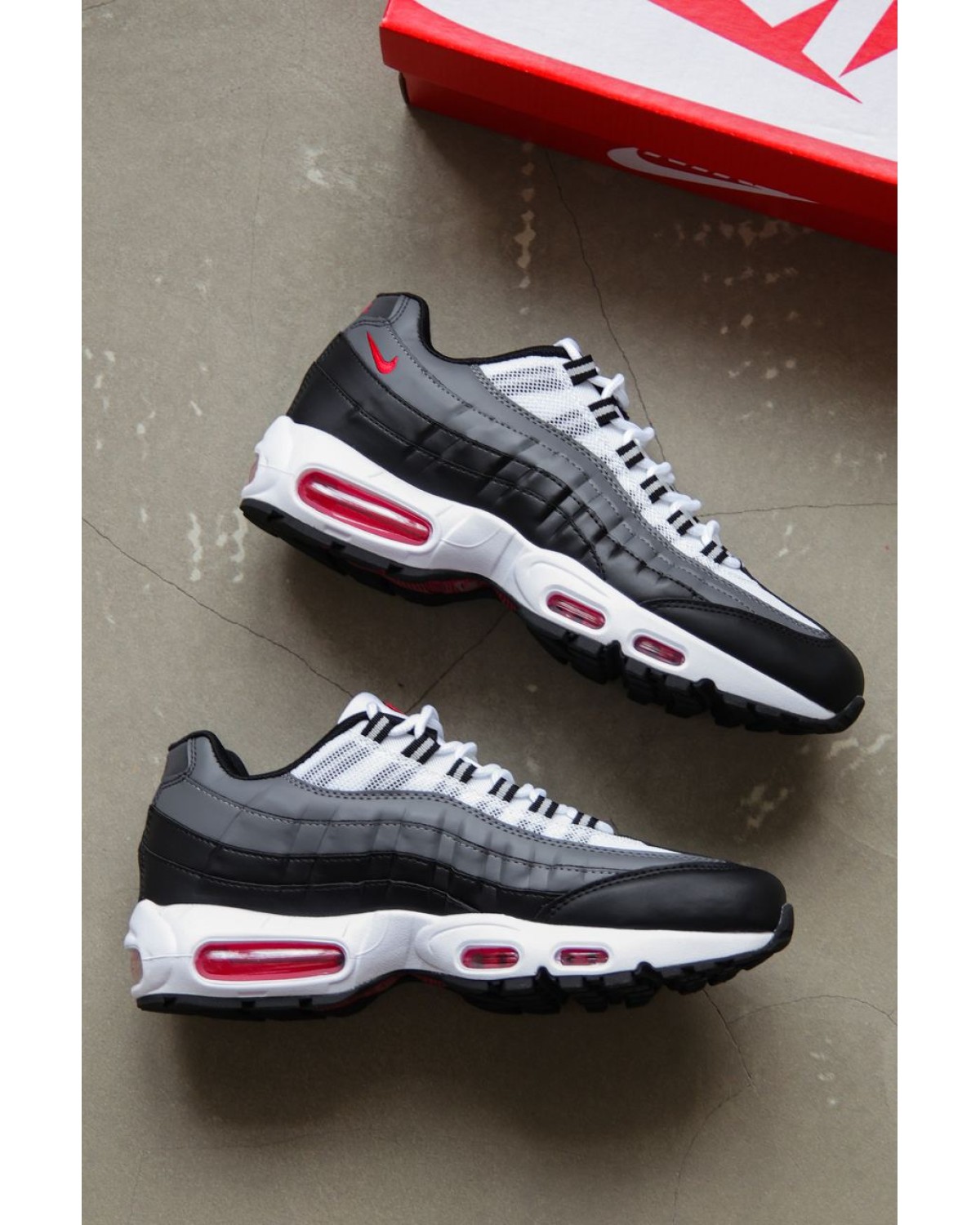 Nike Air Max 95 Black/White/Grey