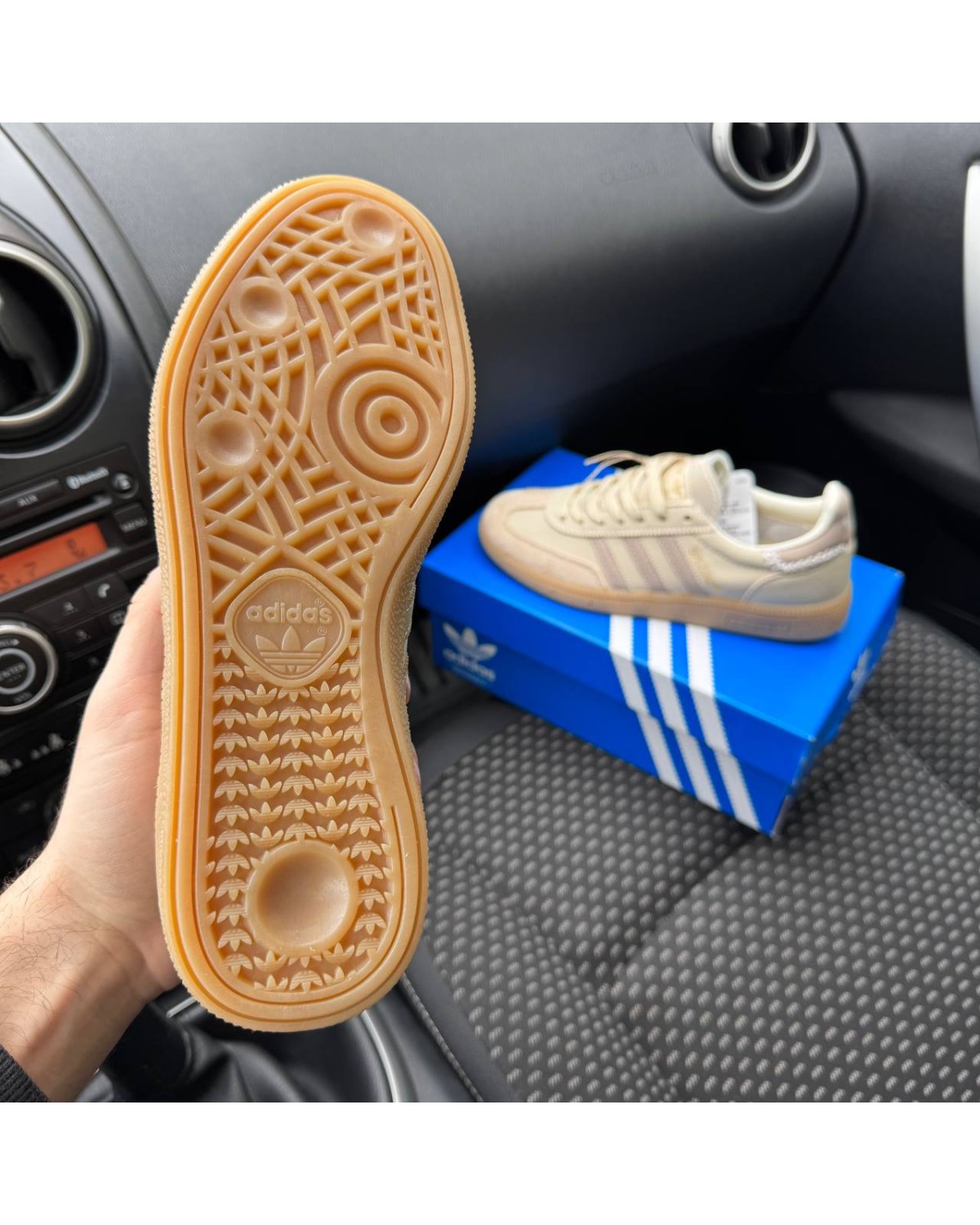 Adidas Spezial Beige