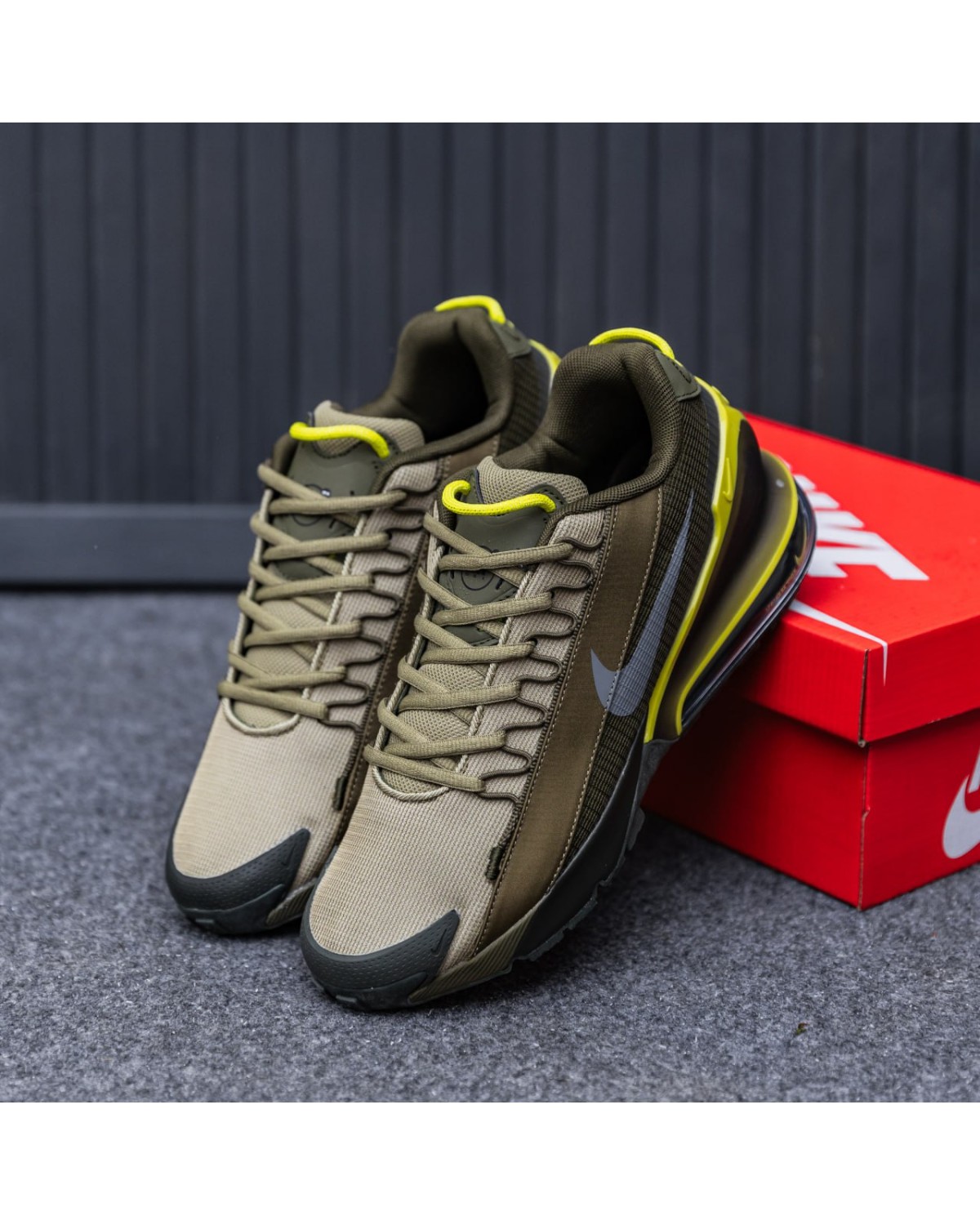 Nike Air Max 270