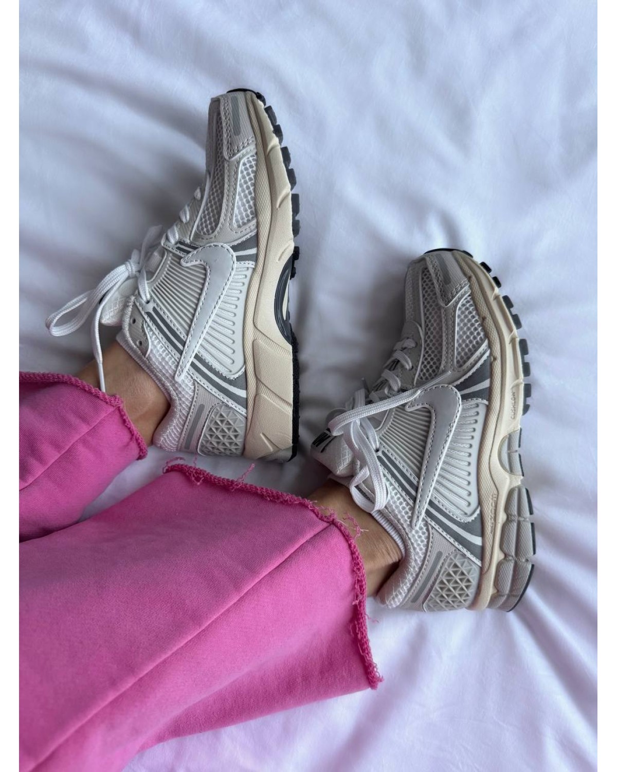 Nike Vomero 5 Platinum Tint