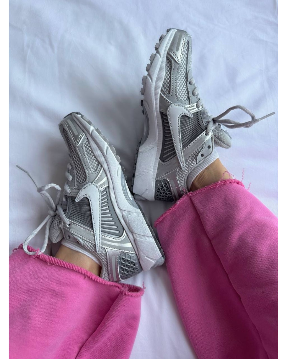 Nike Vomero 5 Metallic Grey