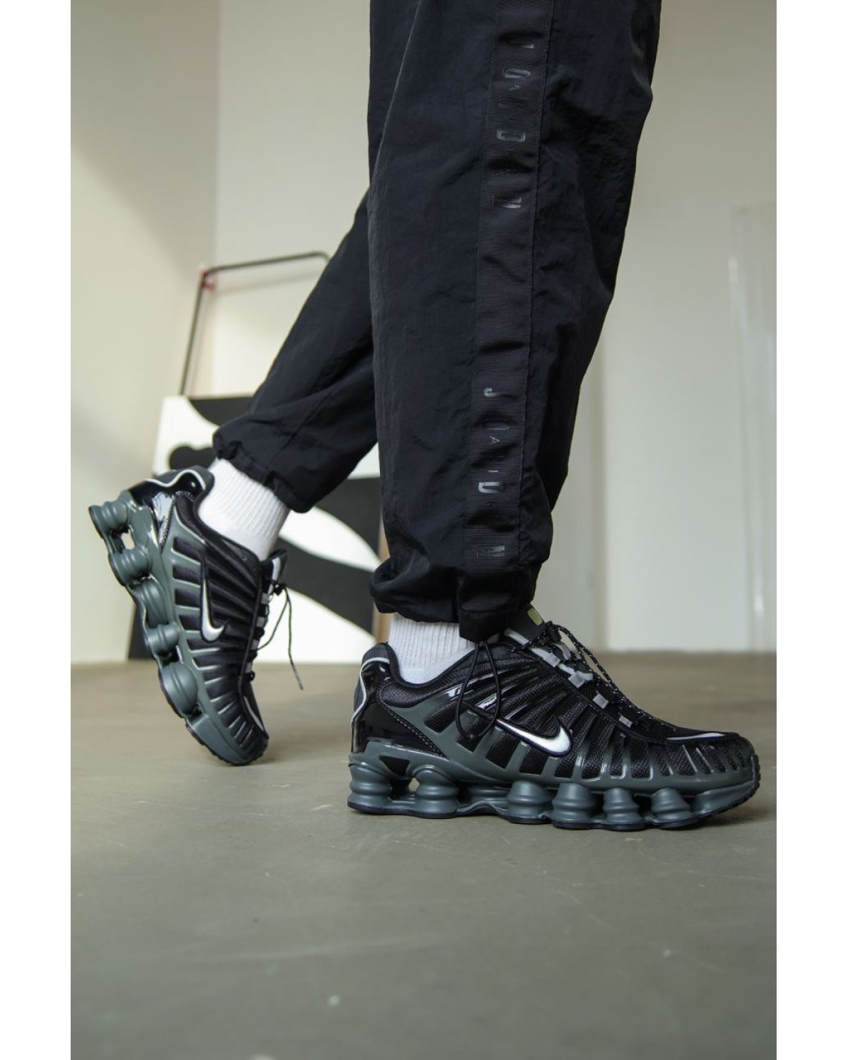 Nike Shox TL Black/Grey