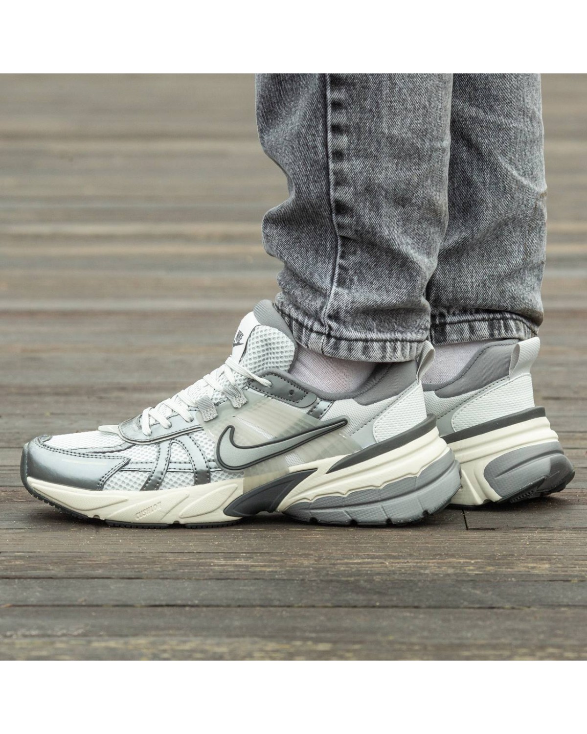 Nike Runtekk Grey