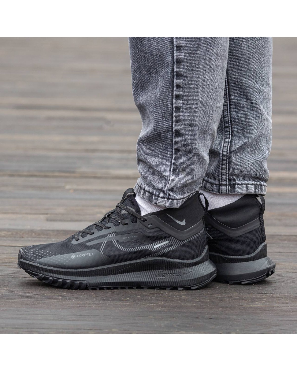 Nike Pegasus Trail 4 Gore-Tex Black Grey