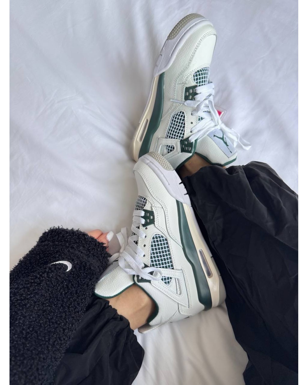 Nike Air Jordan 4 Retro Oxidized Green
