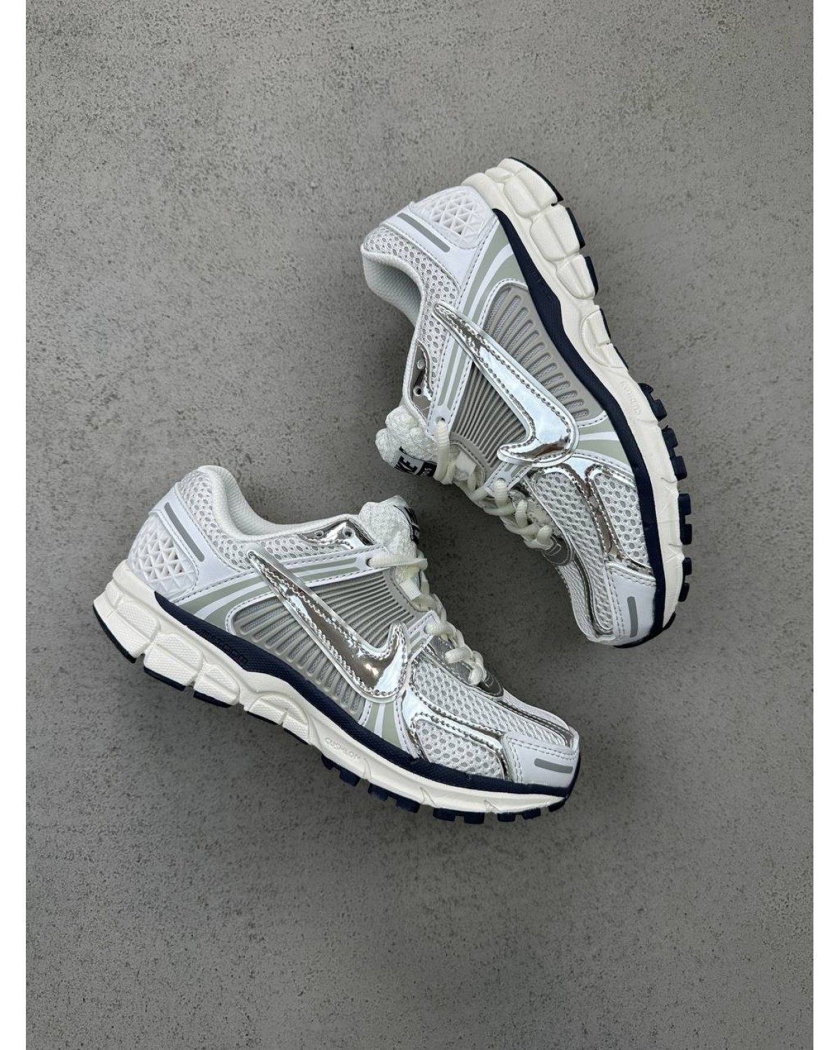 Nike Zoom Vomero 5 Photon Dust Metallic Silver