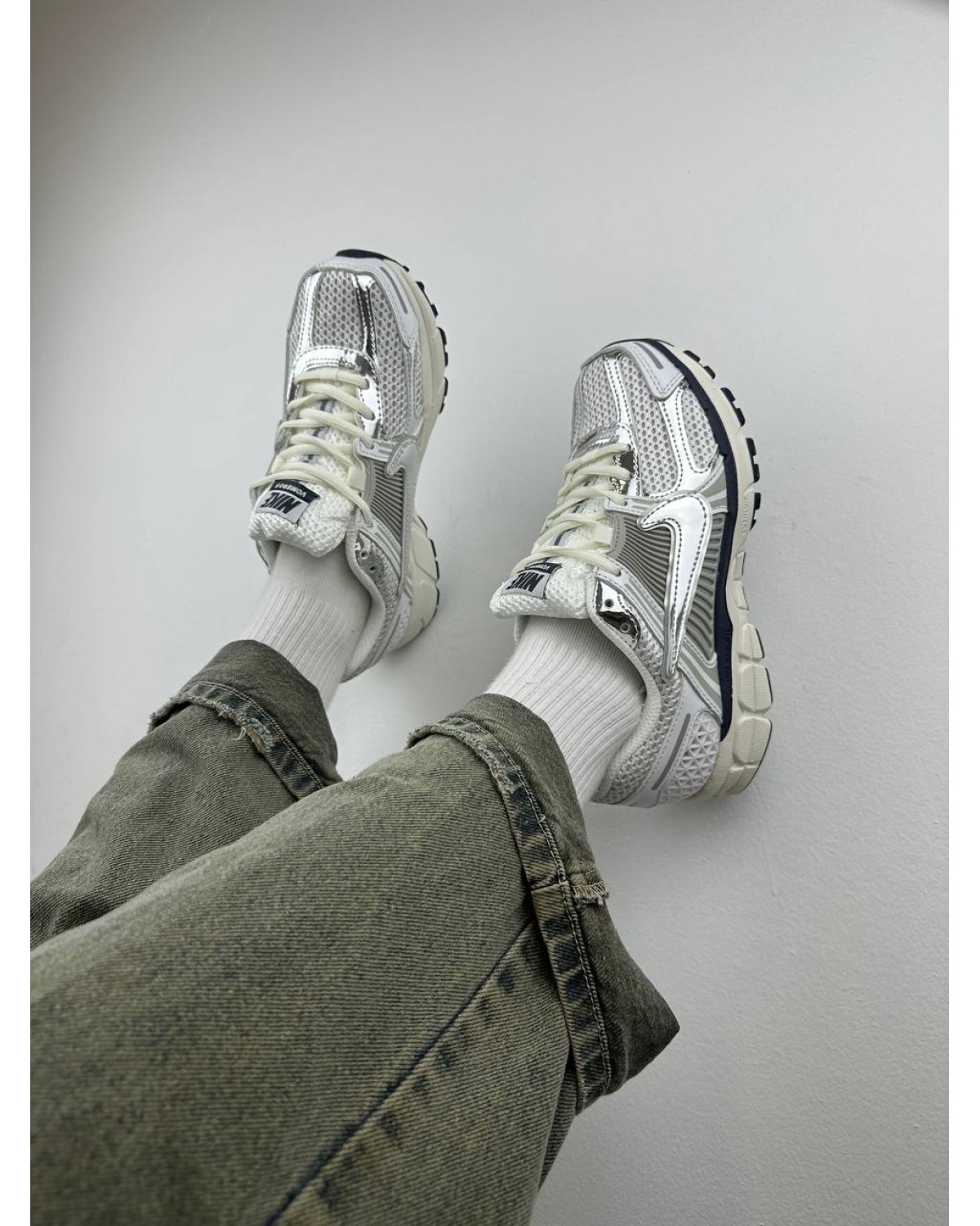 Nike Zoom Vomero 5 Photon Dust Metallic Silver