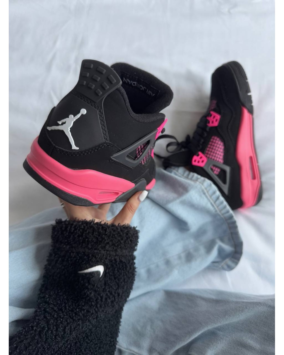 Nike Air Jordan Retro 4 Neon Pink