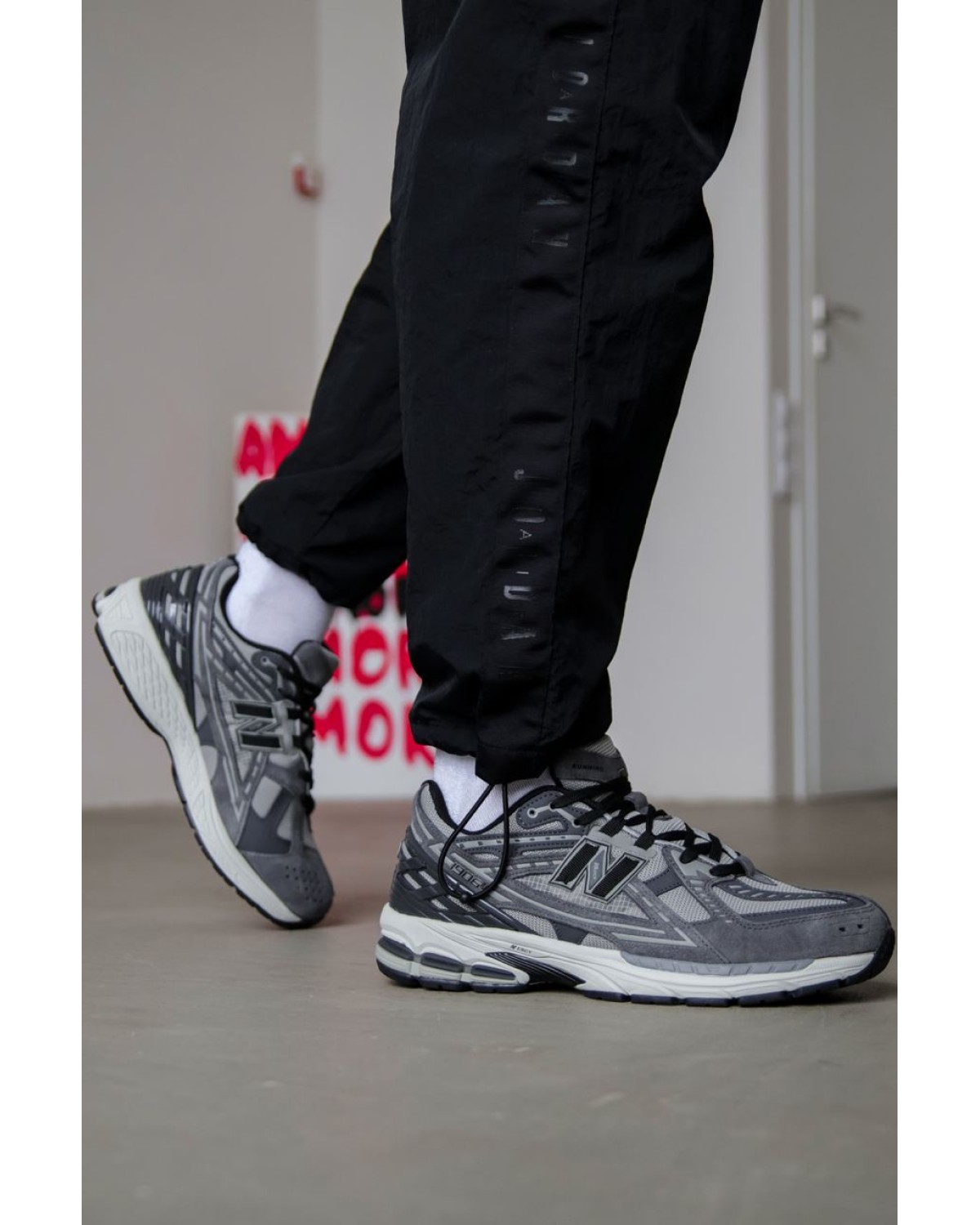 New Balance 1906U Grey/Black
