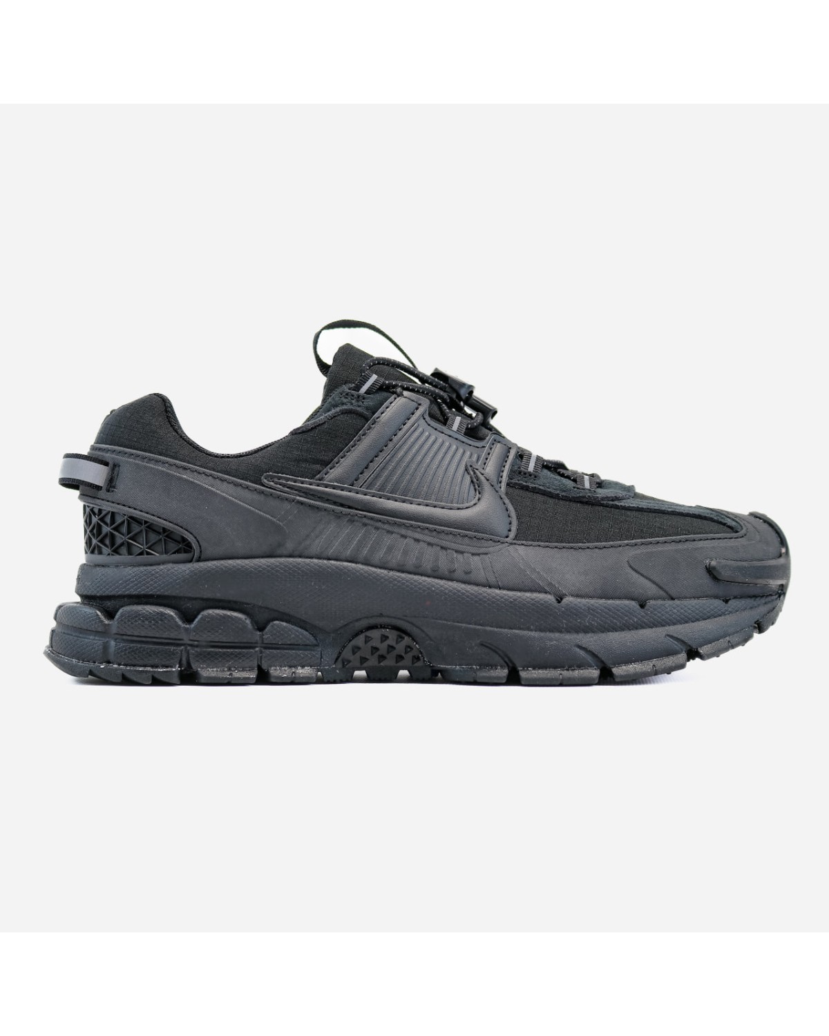 Nike Vomero Roam Black
