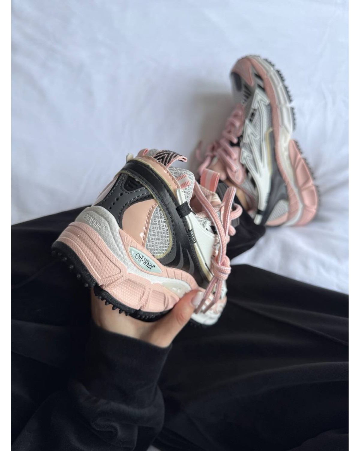 Off-White Be Right Back Light Pink
