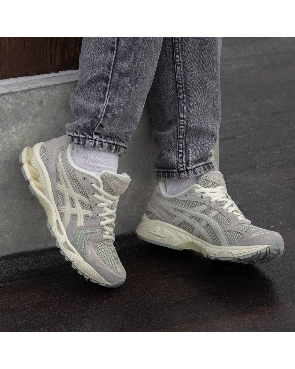 Asics Gel-Kayano 14 Suede