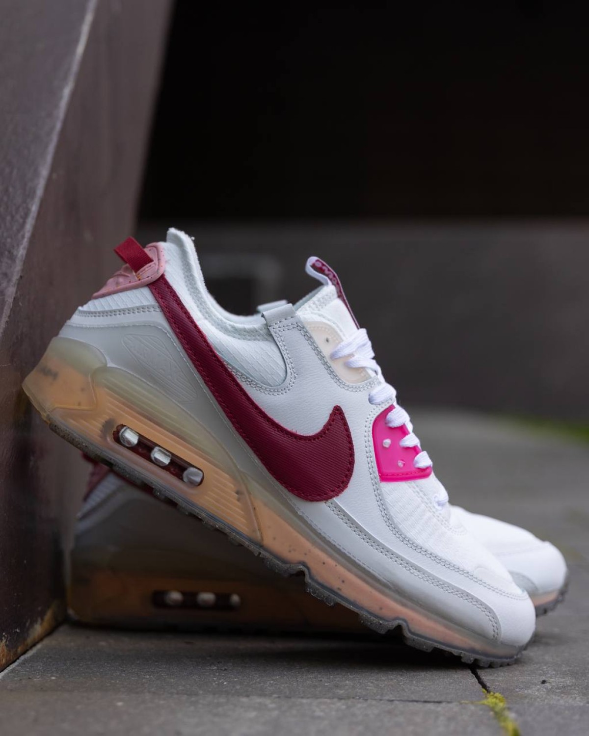 Nike Air Max 90 Terrascape White Red