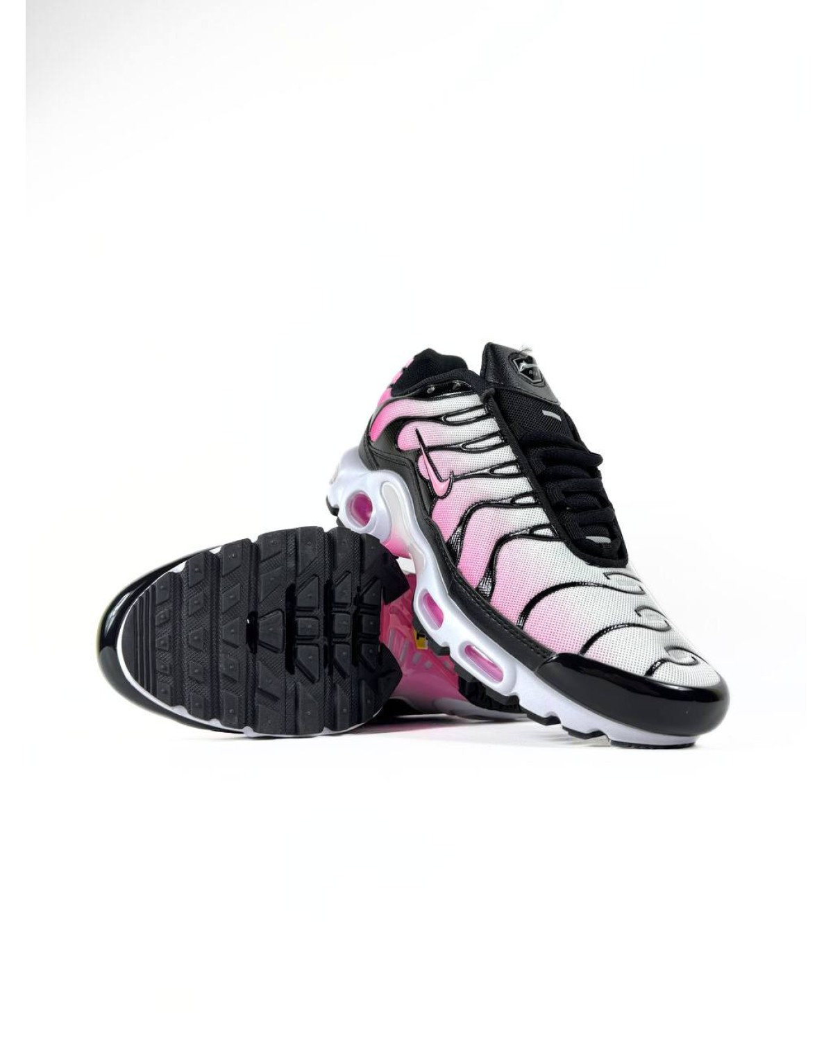 Nike Air Max Plus Hot Punch