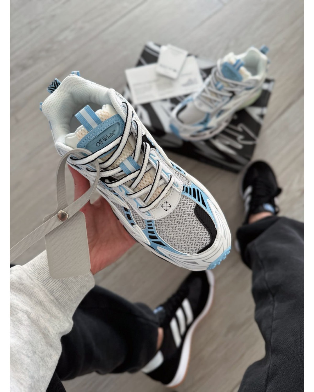 Off-White White & Blue Be Right Back Sneakers
