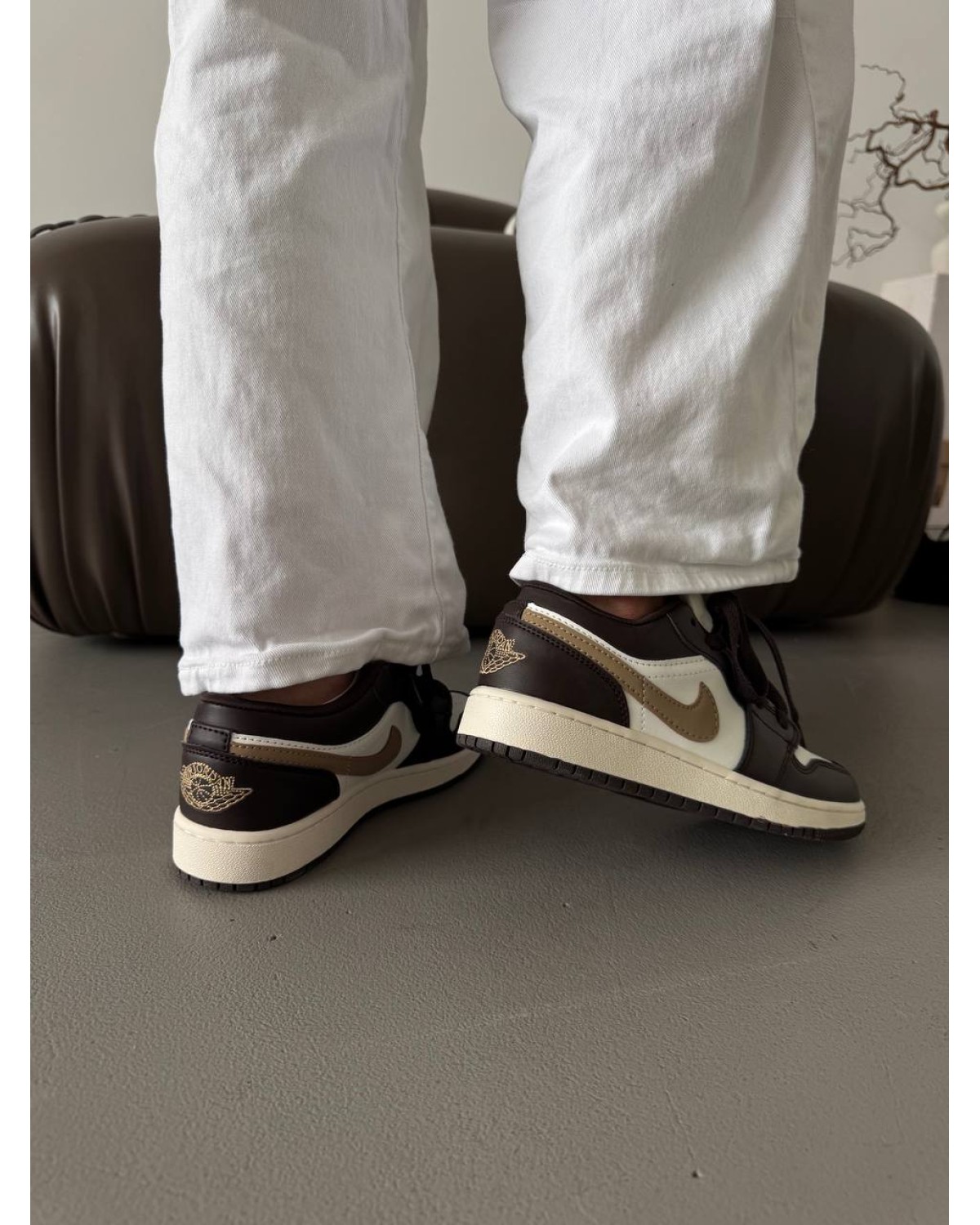 Nike Air Jordan 1 Low Shadow Brown