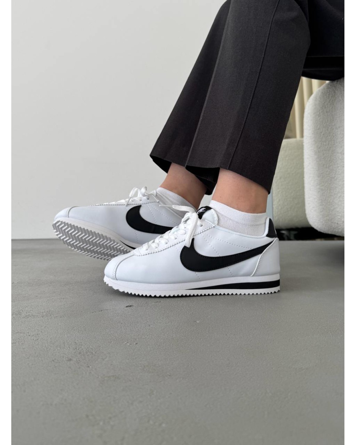 Nike Cortez White/Black